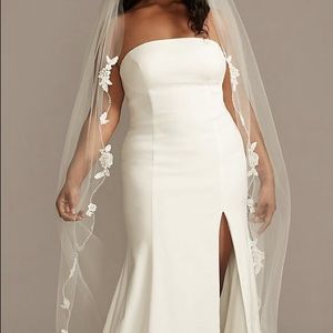 Floral Applique and Bead Scalloped Cathedral Veil